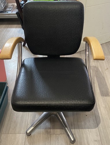 Rem vintage barbers chair - rem,