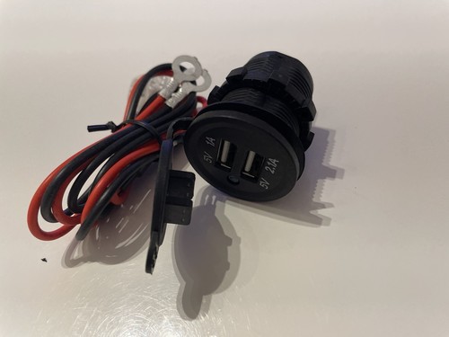 Double usb built - usb, in