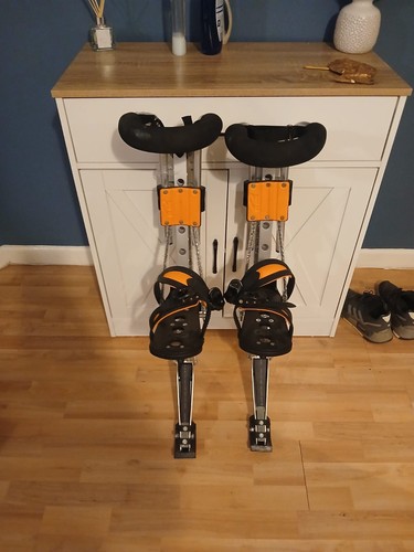 Flyjumper jumping stilts 115kg - stilts,