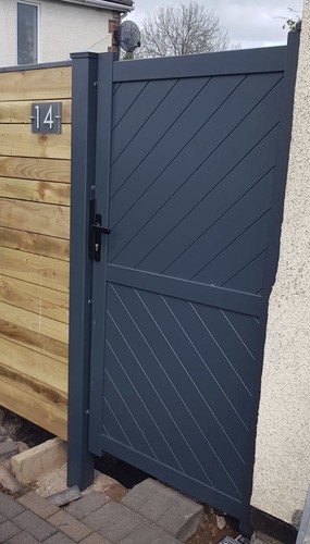 Aluminium pedestrian garden - aluminium,