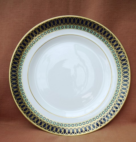 Royal crown derby - crown,