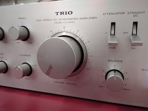 Trio 8100 integrated stereo - trio,