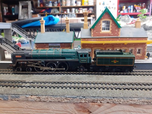 Hornby r063 britannia - hornby,