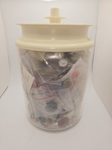Large lot sewing buttons - large, of