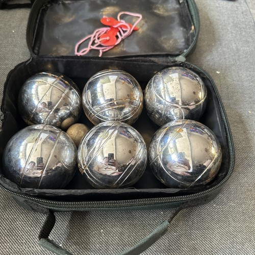 French boules set - 6,