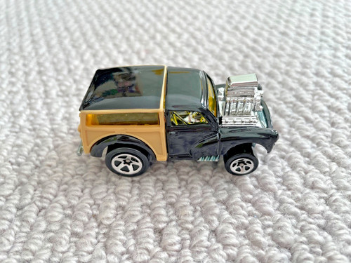 Hot wheels morris minor - ,