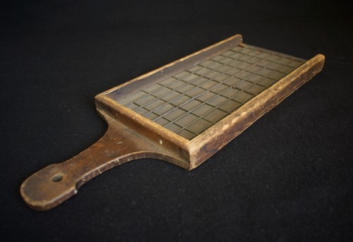 Japanese antique wooden coin - japanese,