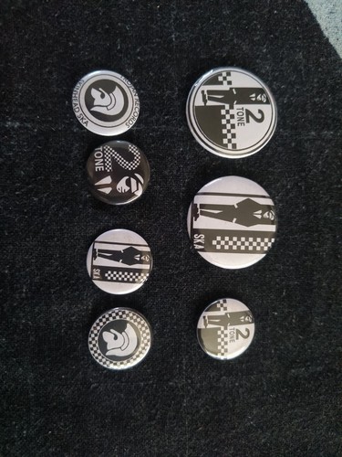 Ska two tone pin - 2-tone,