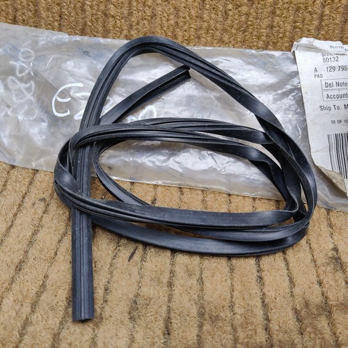 New mercedes r129 hard top - mercedes,