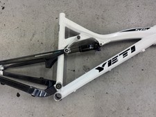 Yeti 575 Medium Frame Mountain Bike 26" Wheels