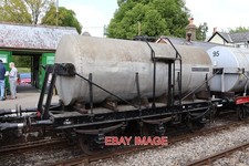 PHOTO  GWR 'MILTA' 6-WHEELED FITTED MILK TANKER NO.W2960 (ORIGINALLY NO.2960 LAT