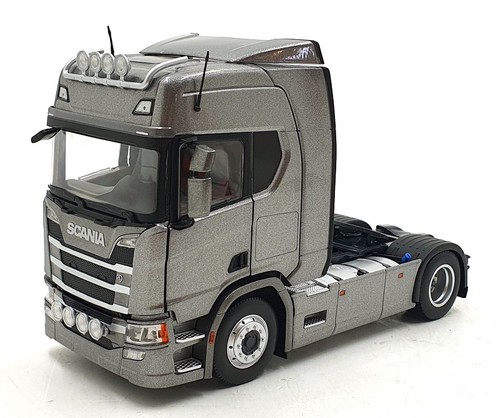 Marge models scale - 1/32,