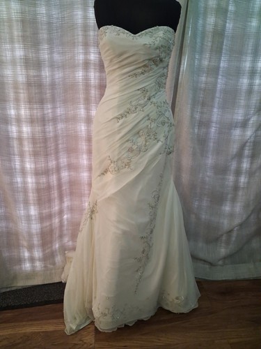 Wedding dress size ivory - dress, 8