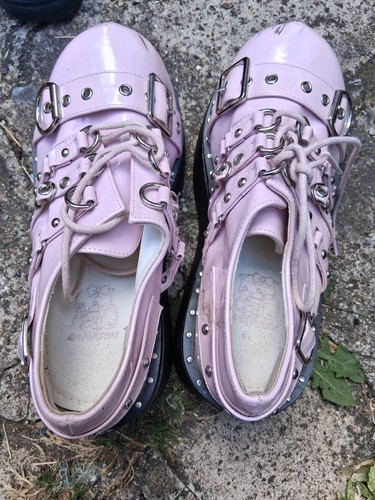 Gururu pink moon goth emo - pink, punk