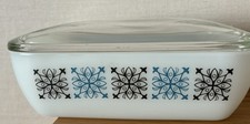 Vintage JAJ Pyrex Chelsea