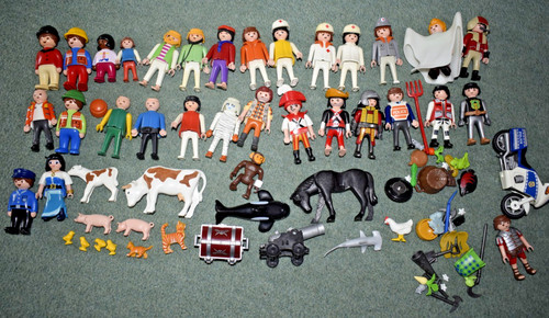 Playmobil figures job lot - x, 32