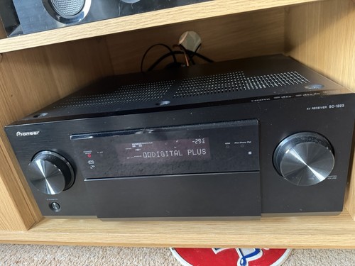 Pioneer 1223 2 channel - 7.2,
