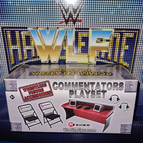 Commentators announce table - commentators,