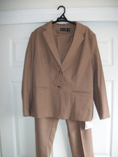 bossy chic 2pc set BLAZER &