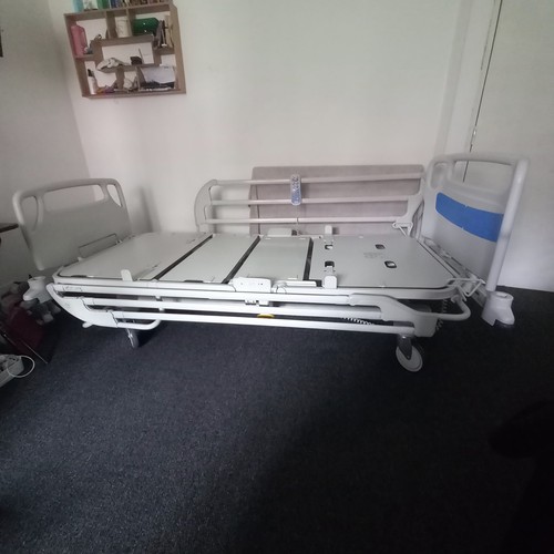 Electric hospital bed - electric,