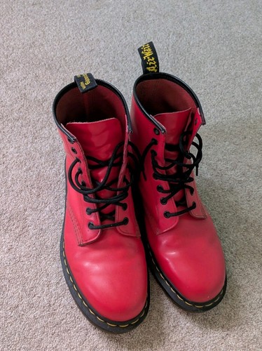 Martens doc size - martens,