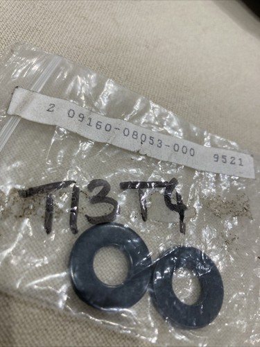 Suzuki 09160 08053 - x2, cylinder