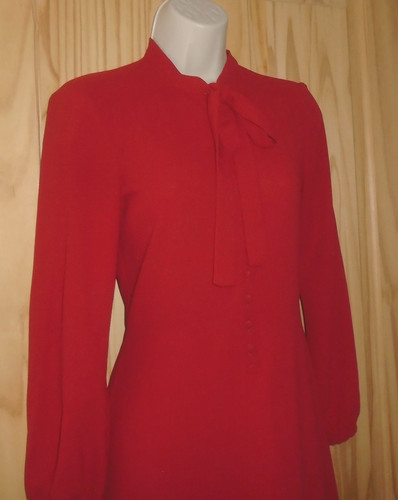Red tie neck 60s - , inspired