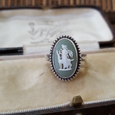 Wedgwood Vintage 925 Sterling Silver Ring, Greek Goddess Cameo, Size L.5 US 6