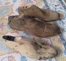 SHOE LASTS X 3 PAIR VICTORIAN COBBLERS WOOD TREEN INDUSTRIAL RUSTIC