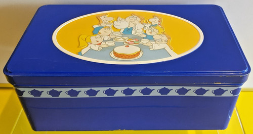 Beautiful vintage tetley - beautiful, tea