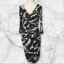 Michaela Louisa Black, Cream/white And Beige Dress. Size 10