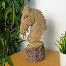 LOVELY HORSE HEAD INDOOR