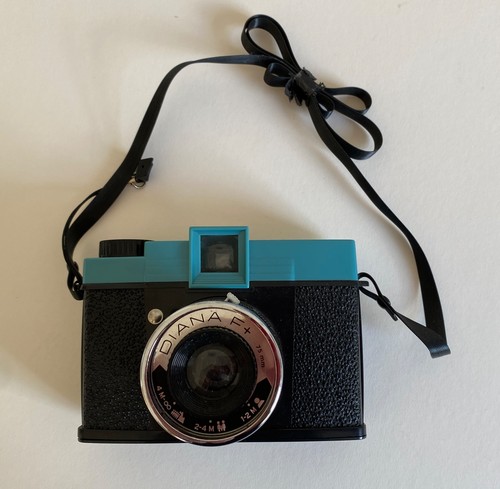 Diana lomography camera - diana,