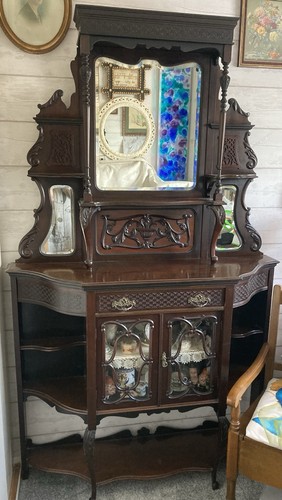 Beautiful mahogany chiffonier - beautiful,