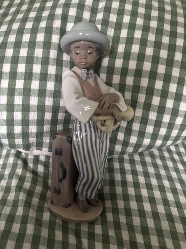 Lladro figure boy jazz horn - boy,