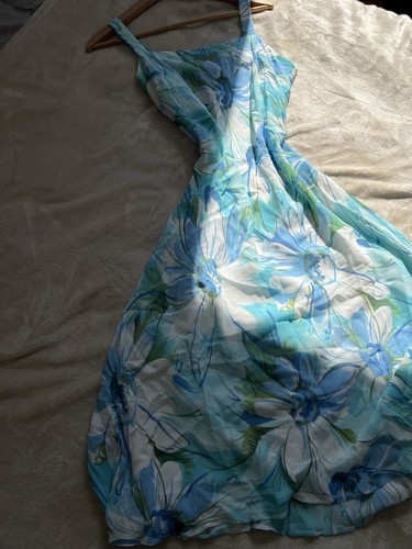 Mandy marsh blue - blue, flowy