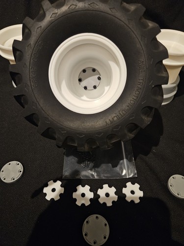 Tamiya clodbuster wheels - clodbuster, in