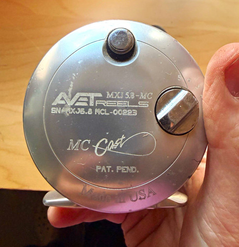 Avet mxj cast lever - avet, mc