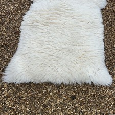 Genuine British Sheepskin Rug Luxury Seat Pad Throw Soft Wool, VGC, Prompt Post