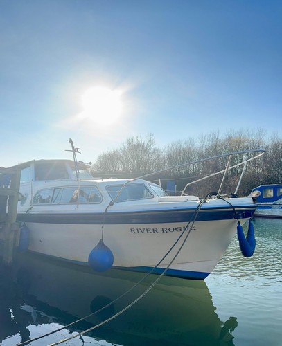 Project cruiser boat - project,