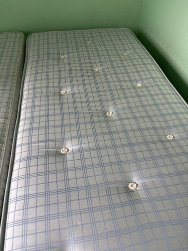 Single bed with pull - single,