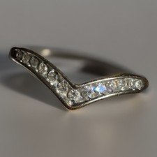 Vintage 9ct Gold 375 DIAMOND Wishbone Ring Size P Fully Hallmarked Eternity Gift