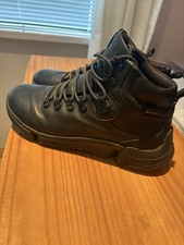 Ladies Clarks Goretex boots