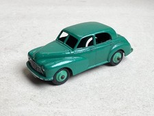 DINKY No.40g - MORRIS OXFORD, Green/Light green hubs (1950-1954)