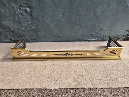 Brass decorative fire fender - brass,