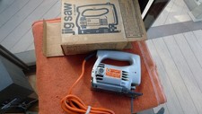 VINTAGE METAL BLACK & DECKER JIG SAW, 2 SPEED, 7517, W ORIGINAL BOX