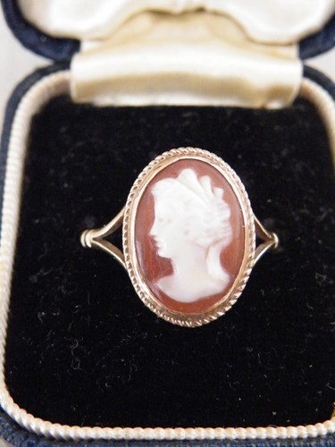 Vintage shell cameo set 9ct - cameo,