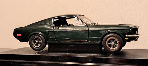 Scale 1968 ford mustang - scale,