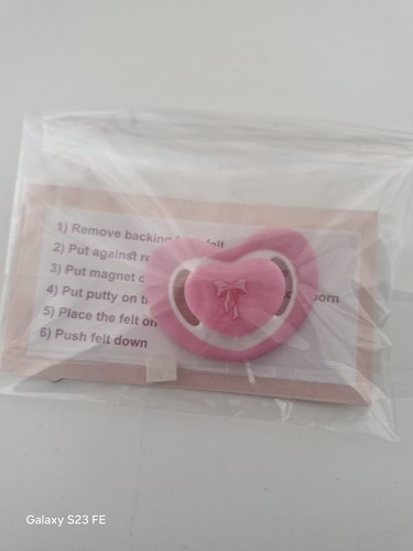 Pink bow design magnetic dummy - bow,