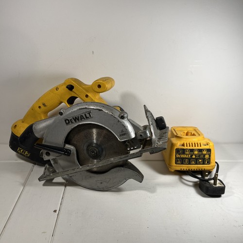 Dewalt dc390 circular saw - dewalt,